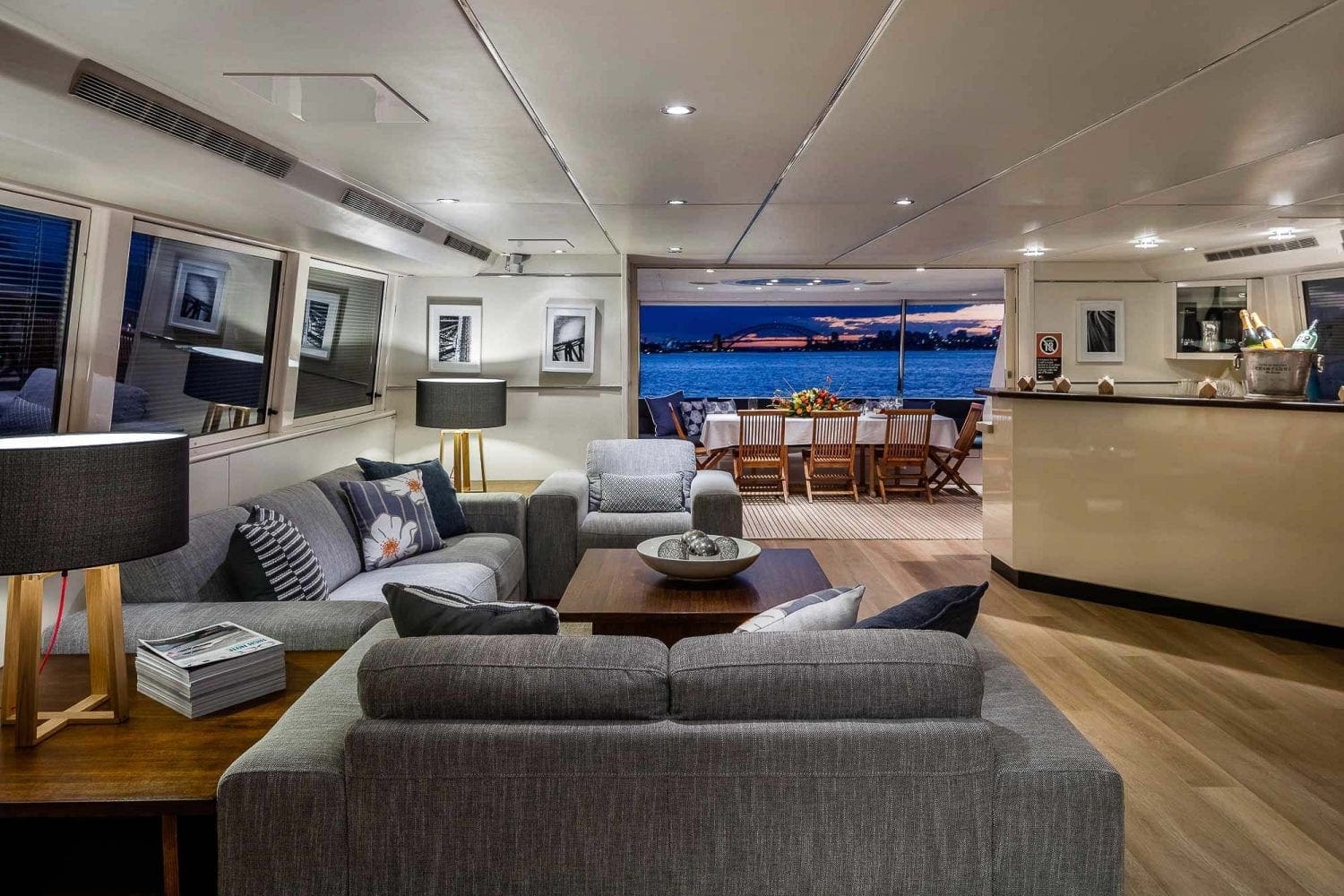 Private Boat Yacht Hire Cruise
