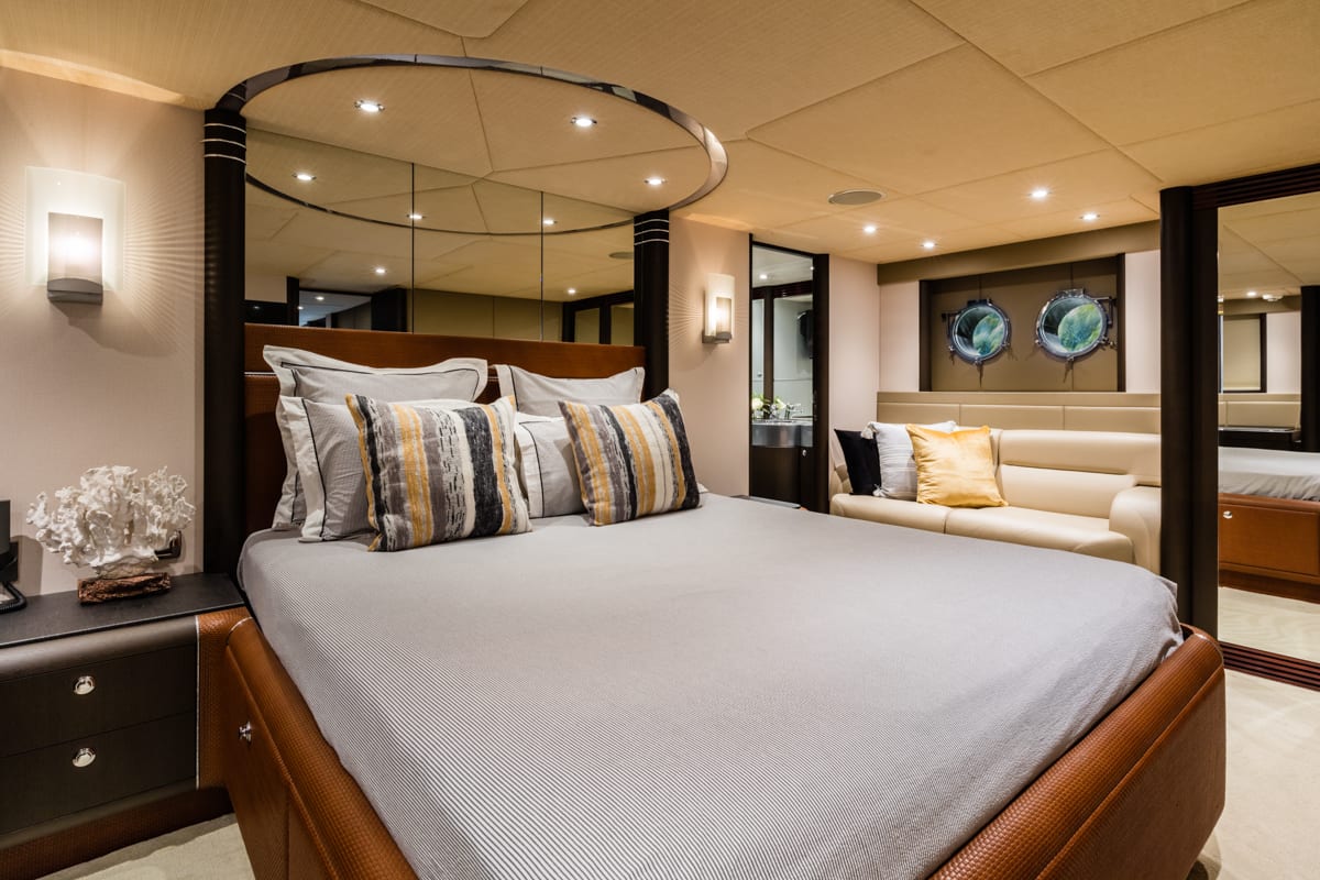 Overnight Charters on Privacy Boat MV Privacy Sydney