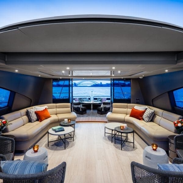 Privacy-9417-Edit Corporate boat hire